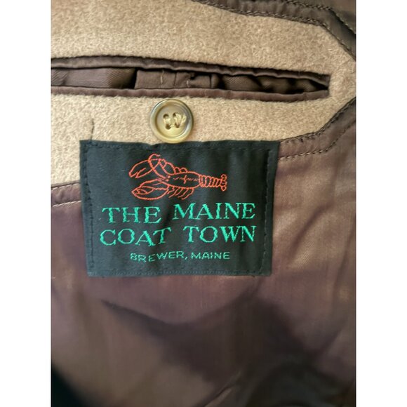 Maine Coat Town Heavyweight Wool Coat - Picture 2 of 6